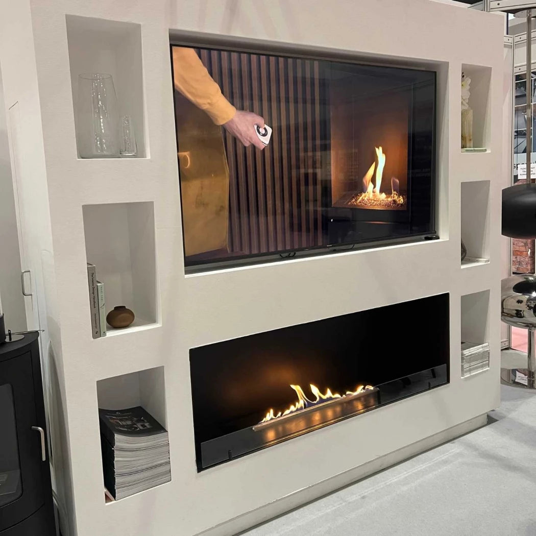 Foco One 1500 built-in bioethanol fireplace to be placed underneath a TV