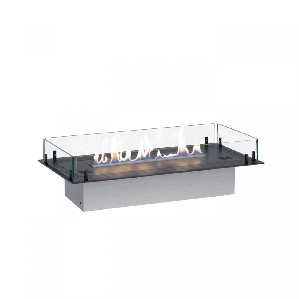 Foco Four 800 built-in bioethanol fireplace with black steel frame, tempered glass panels, and a vibrant flame display